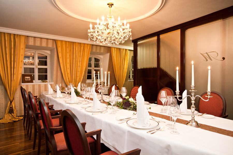 Private Dining im Hotel Suitess Private Dining im Hotel Suitess
